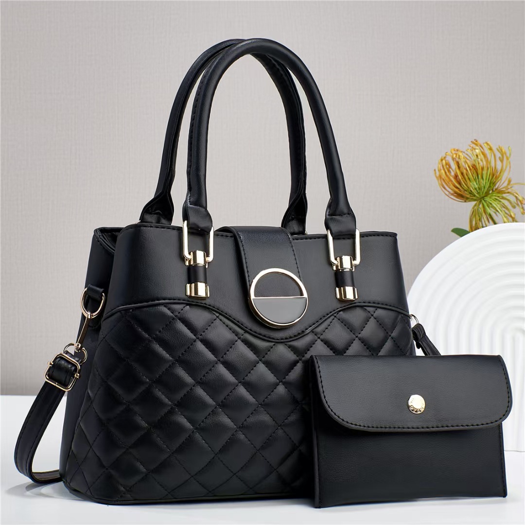 Quilted PU Shoulder Tote Bag