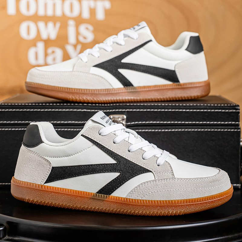 Men's Retro Crepe-Sole Trainers