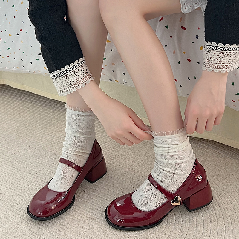 Women's Chunky-Heel Mary Jane Shoes