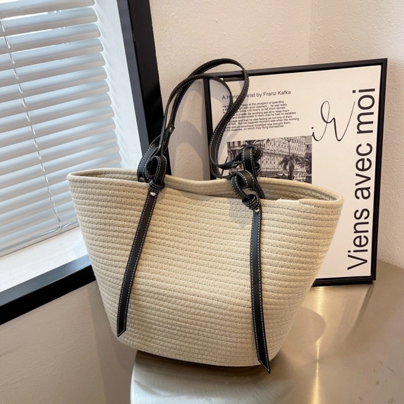 Large-capacity Women's Fashion All-match Single-shoulder Bag