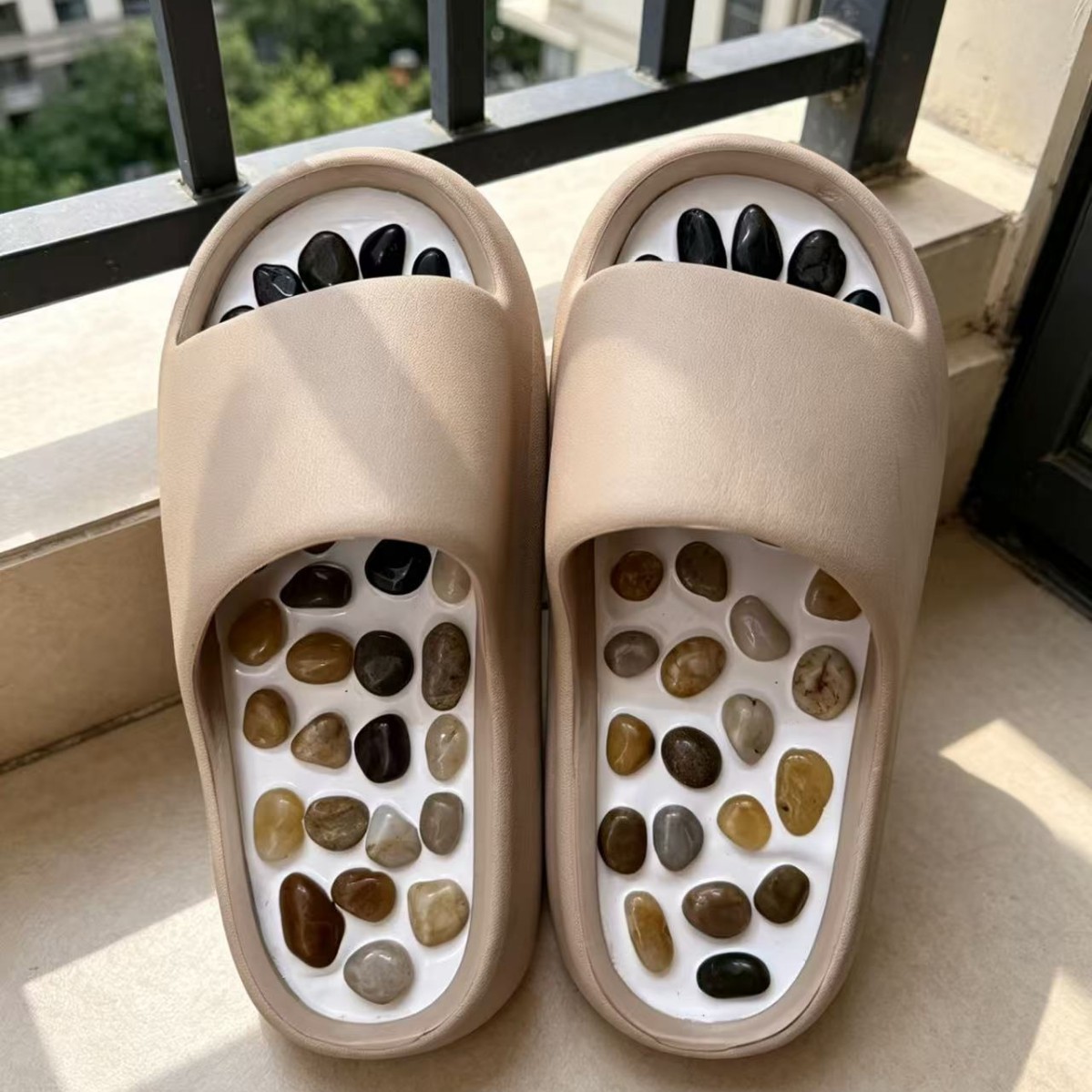Pebble Massage Slippers