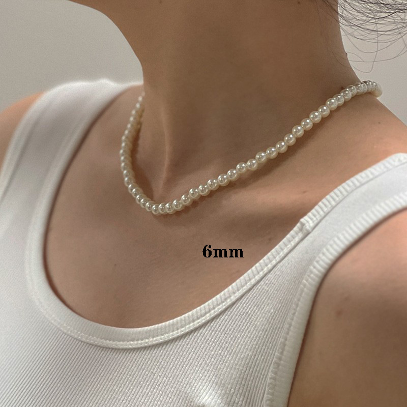 Dainty Faux Pearl Necklace
